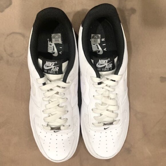 Nike Air Force One Men's Leather Sneaker - Picture 1 of 9